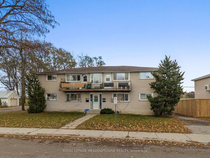 Property Photo: 94 Sixth Avenue ON N3S 1B2