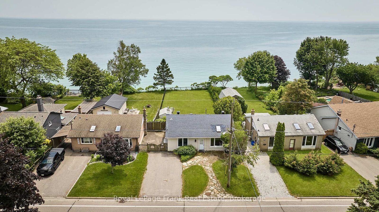 Property Photo: 791 Stone Street ON L1J 1A4
