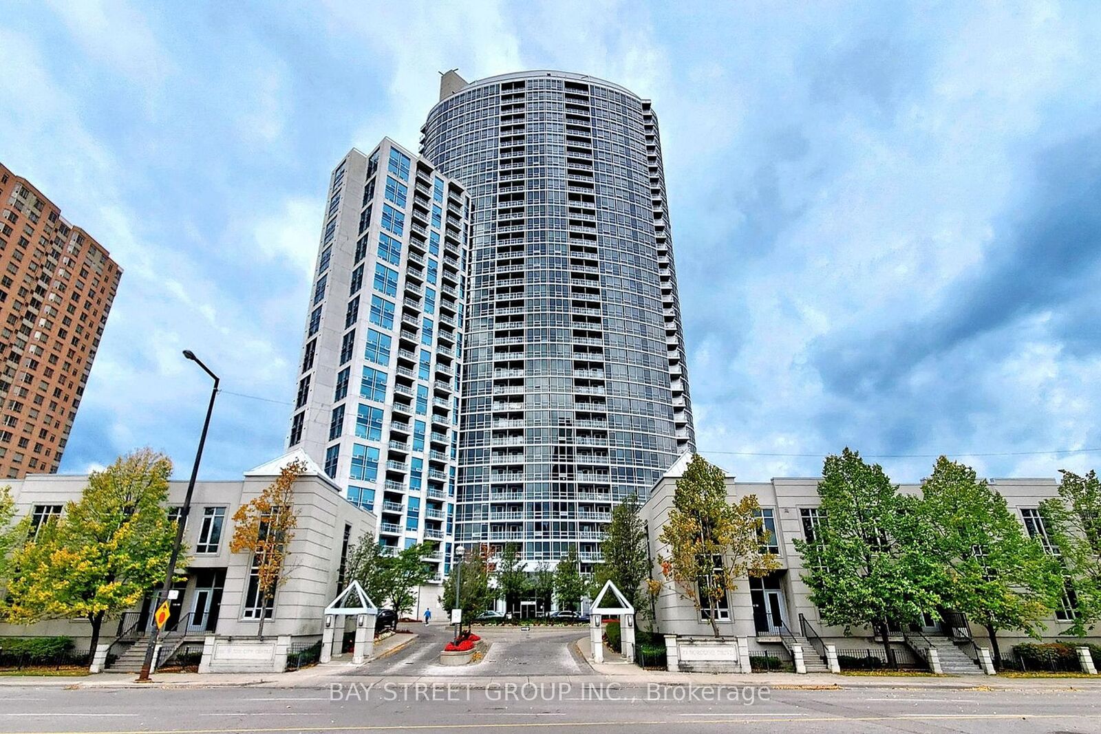 Photo de la propriété:  83 Borough Drive 3010  ON M1P 5E4 