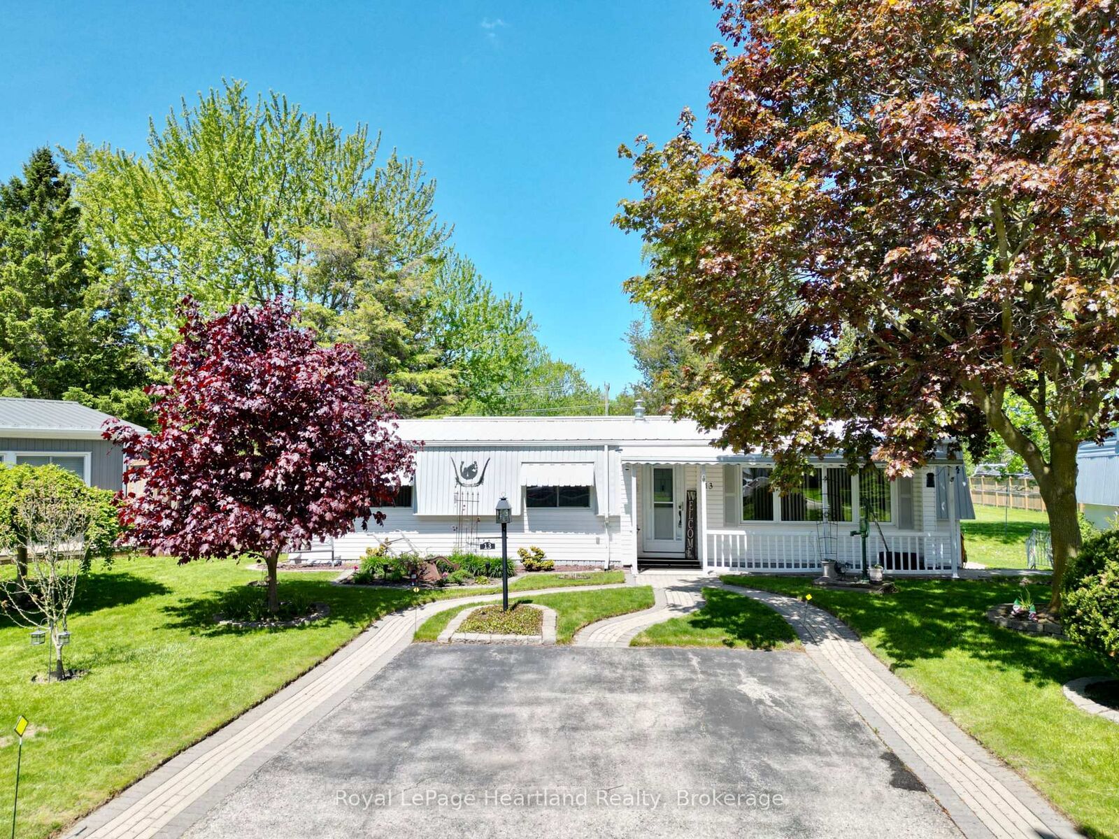 Property Photo:  13 Cypress Point Crescent  ON N0M 1T0 