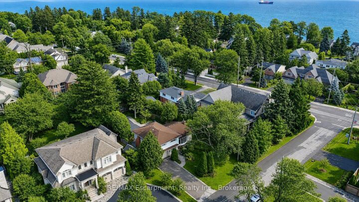 Property Photo: 195 Wilton Street ON L7N 1V8
