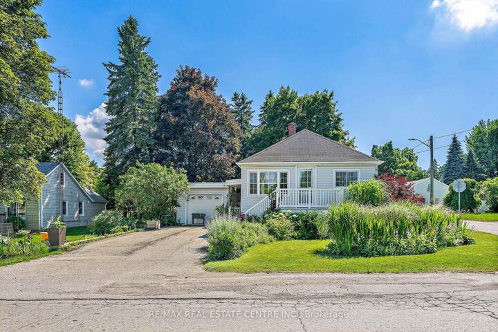 Property Photo:  196 Main Street N  ON L7G 3E9 