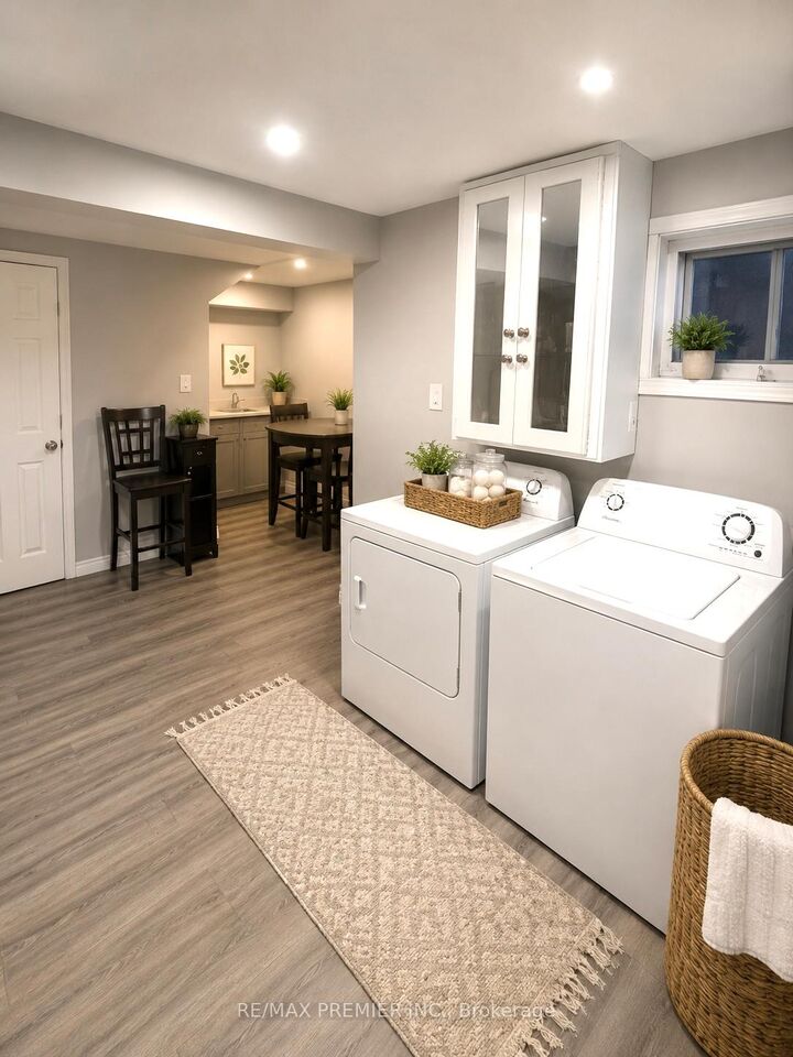 Property Photo:  254 John Garland Boulevard 140  ON M9V 1N8 