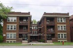 Property Photo: 985 Main Street E 5 ON L8M 1N3