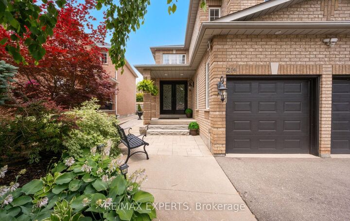 Property Photo: 214 Waterbury Street ON L7E 2H9