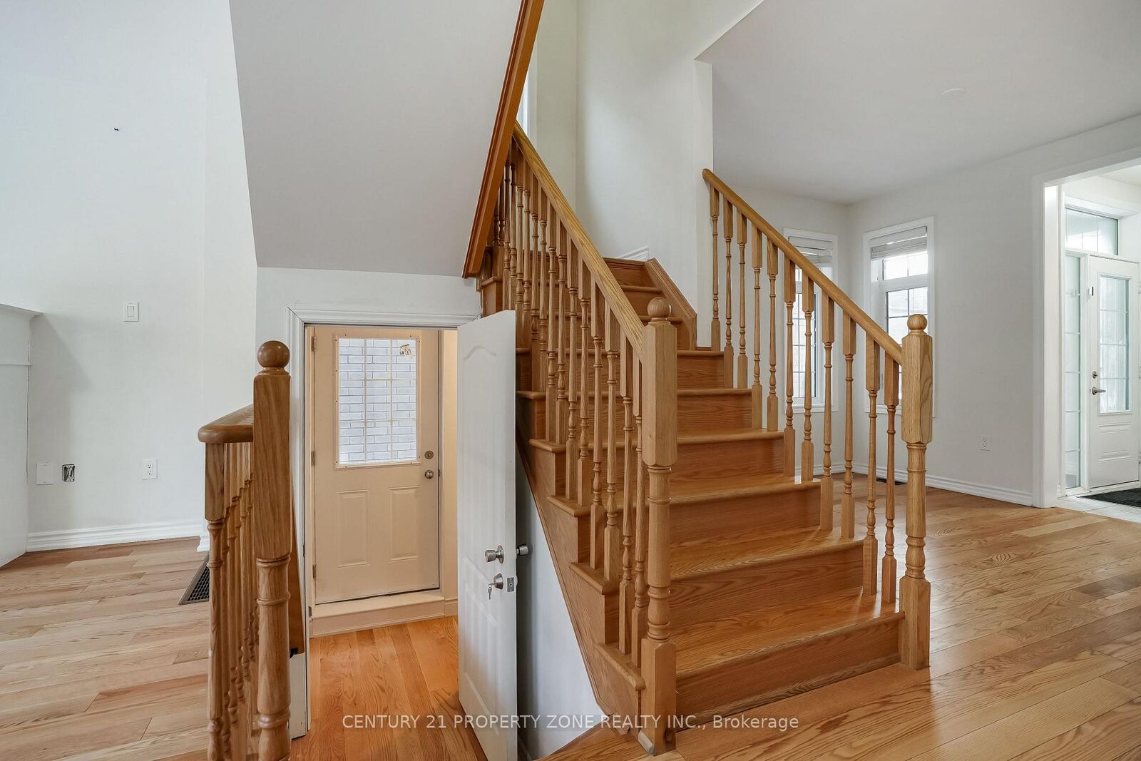 Property Photo: 38 Dolobram Trail Upper Level ON L7Z 4Y3