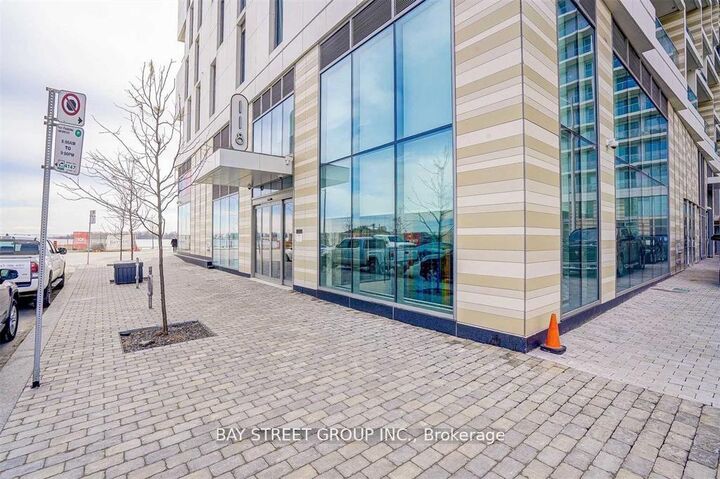 Property Photo:  118 Merchants' Wharf Avenue 1022  ON M5A 0L3 