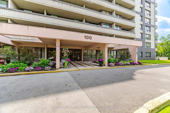 Property Photo: 100 Canyon Avenue 302 ON M3H 5T9