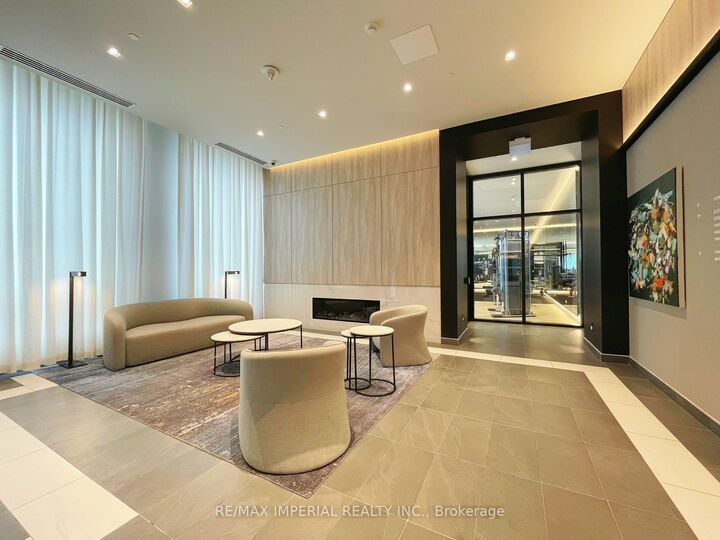 Property Photo:  1 Jarvis Street 904  ON L8R 0A8 