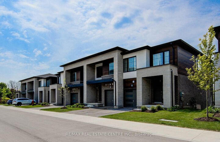 Property Photo:  350 River Road 7  ON N3C 0H4 