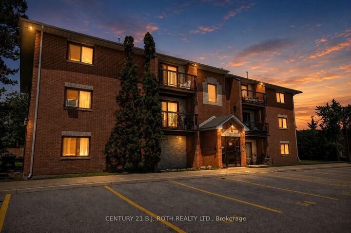 163 Edgehill Drive D11 — photo 1