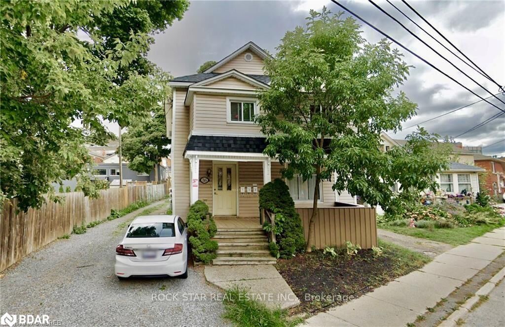 Property Photo:  36 Lake Street 2  ON L2R 5W8 