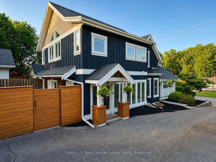 Property Photo: 56 Machell Avenue ON L4G 2R7
