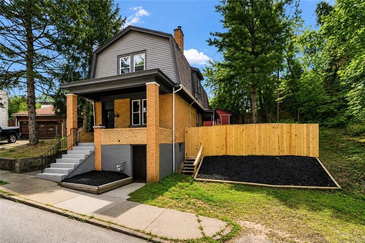 Property Photo:  111 Mountain Avenue  PA 15210 
