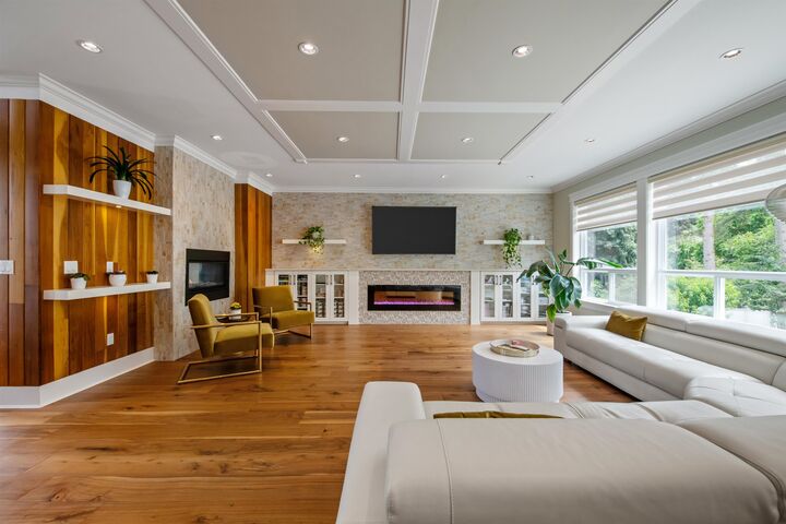 Property Photo: 20962 48 Avenue BC V3A 3M1