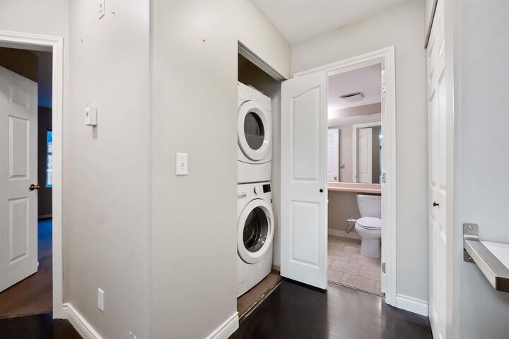 Property Photo:  20556 113 Avenue 304  BC V2X 1Z3 