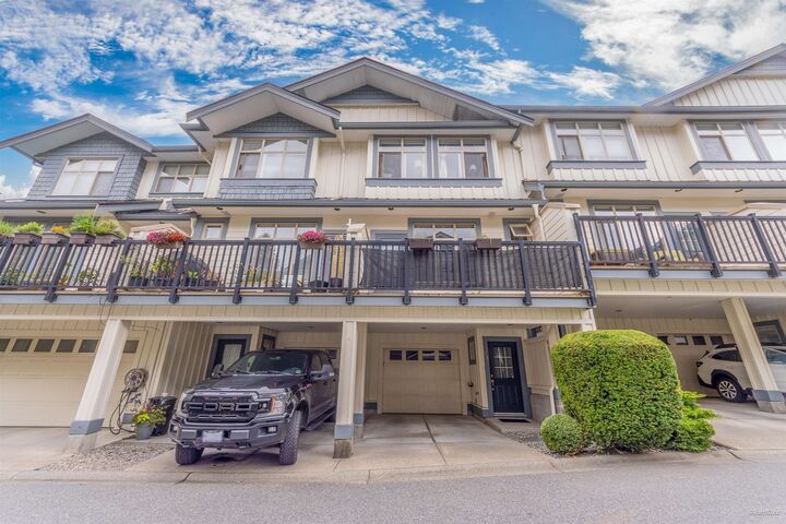 21661 88 Avenue 38 — photo 1