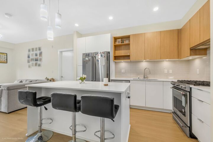 6960 Nicholson Road 208 — photo 1