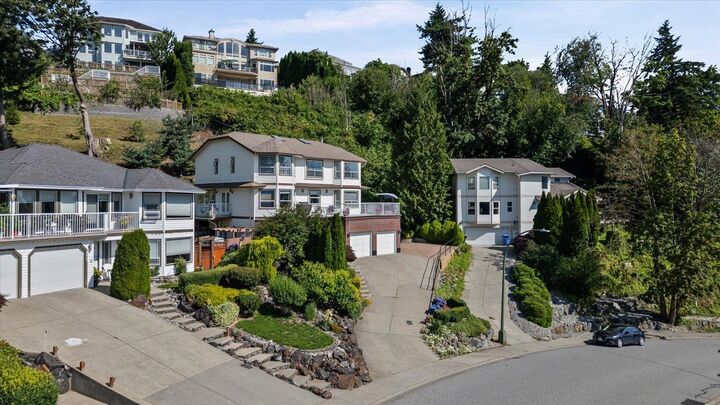 Property Photo: 2255 Mountain Drive BC V3G 1E4
