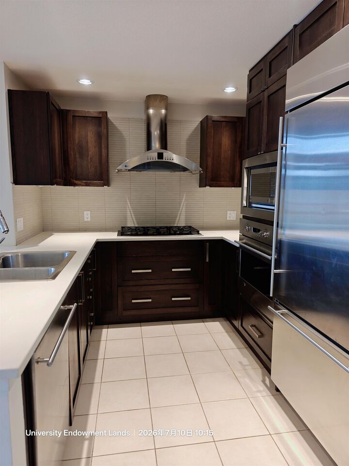 Property Photo: 5777 Birney Avenue 420 BC V6S 0A4