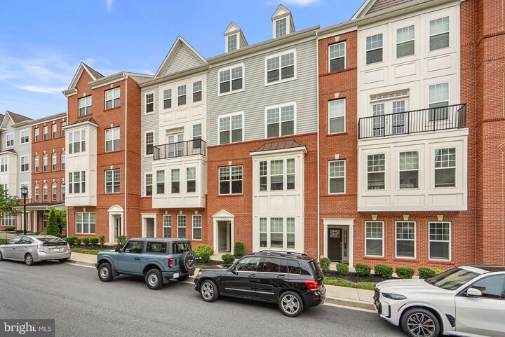 Property Photo:  7944 Potter Place A  MD 21075 