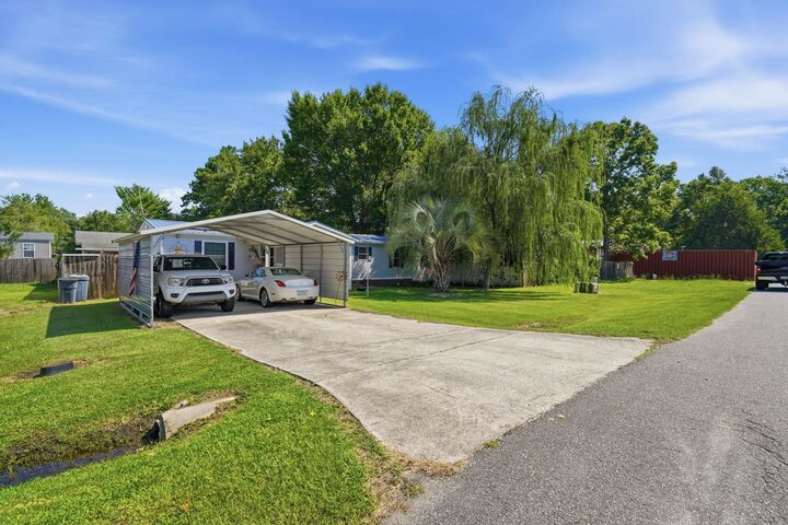 Property Photo: 745 River Cliff Dr. SC 29588