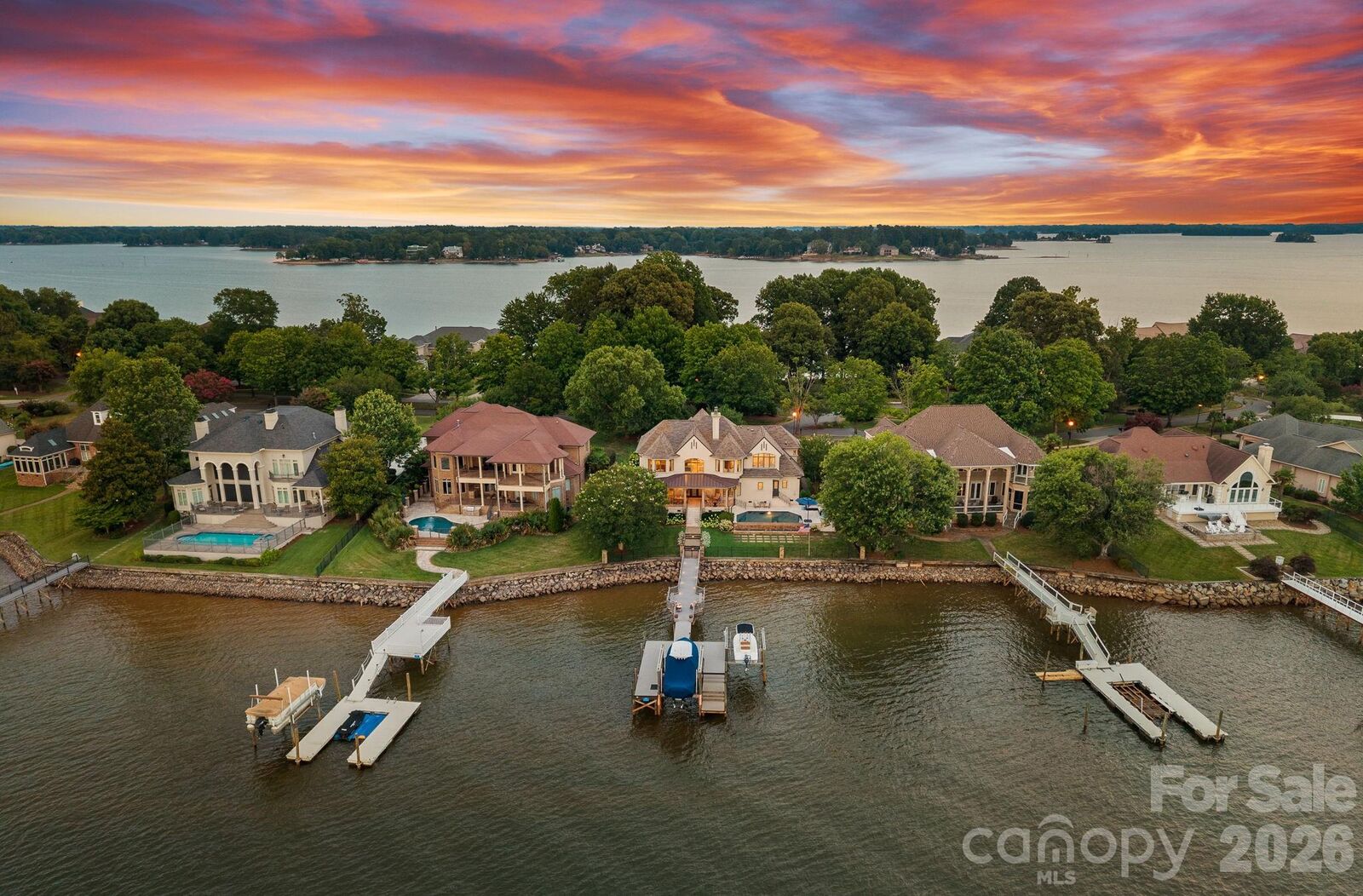 Property Photo:  3423 Governors Island Drive  NC 28037 