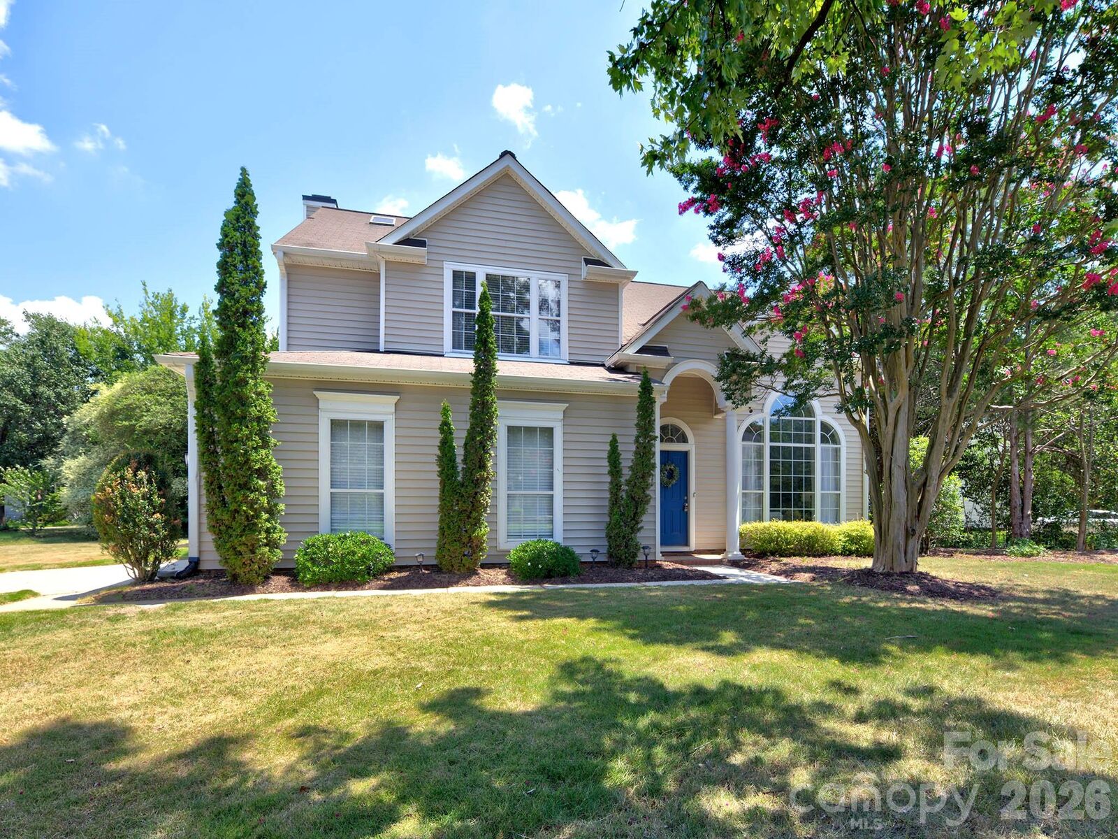 Property Photo: 11206 Longhedge Lane NC 28273