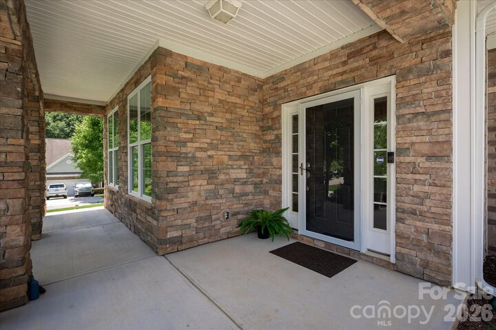 Property Photo: 1030 Kaiser Way SC 29715