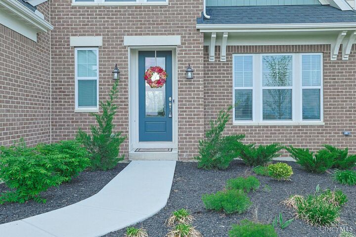 Property Photo:  5007 Bogey Court  OH 45036 