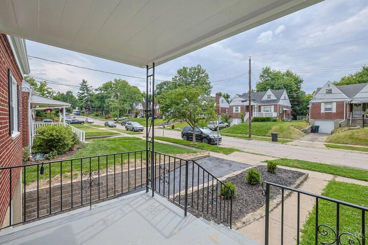 Property Photo: 7734 Bitteroot Lane OH 45224