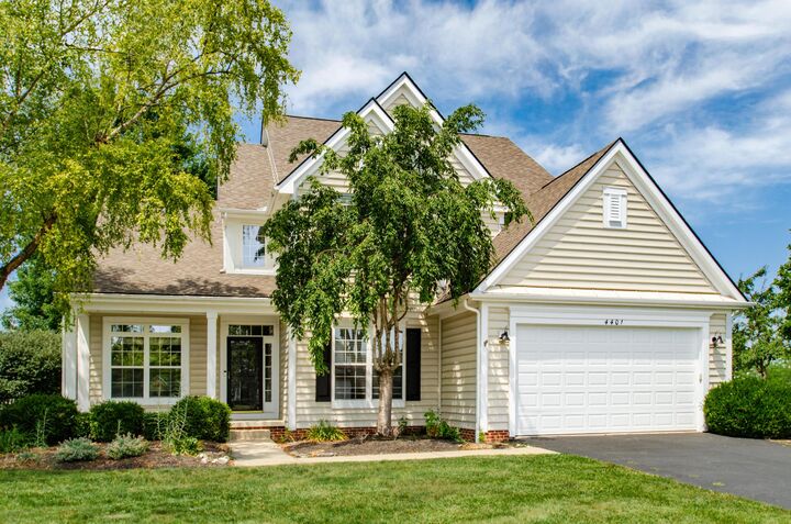 Property Photo:  4401 Kathryns Way  OH 43026 