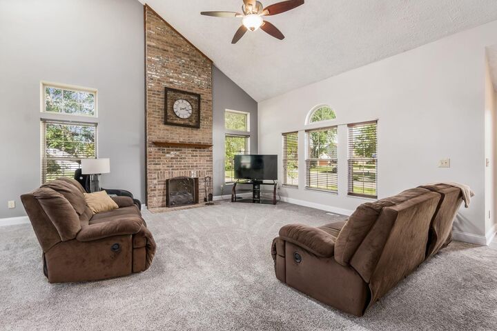 Property Photo: 5396 Delano Court OH 43026
