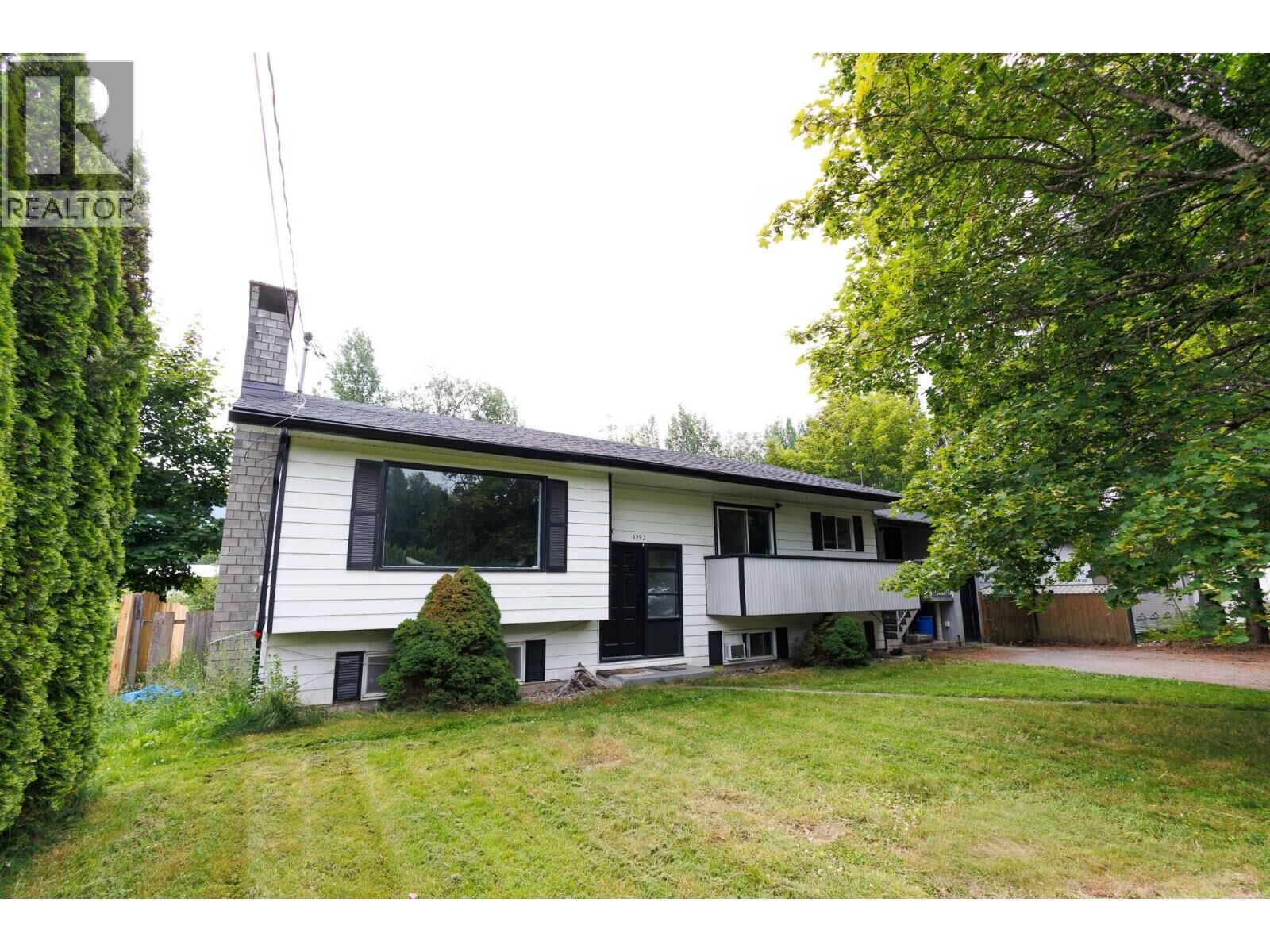 Property Photo:  3292 Kofoed Drive  BC V8G 3P7 