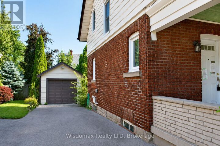 Property Photo: 5037 Jepson Street ON L2E 1K4