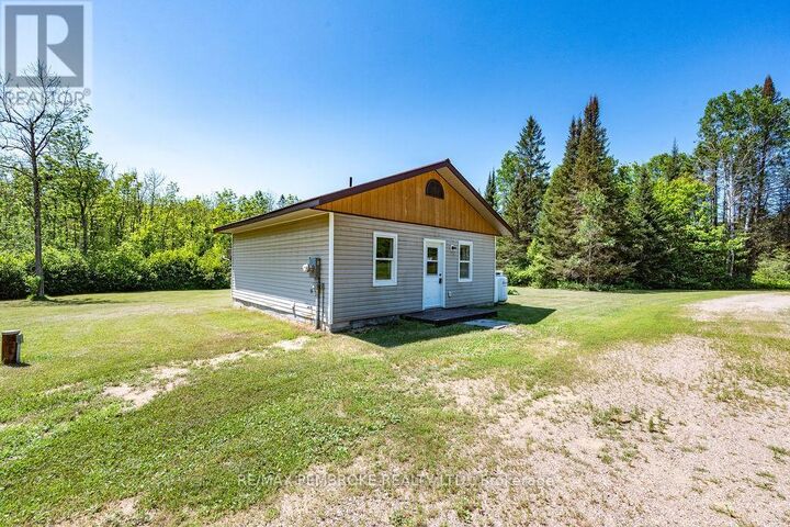 Property Photo:  37335 Highway 17 Highway  ON K0J 2B0 