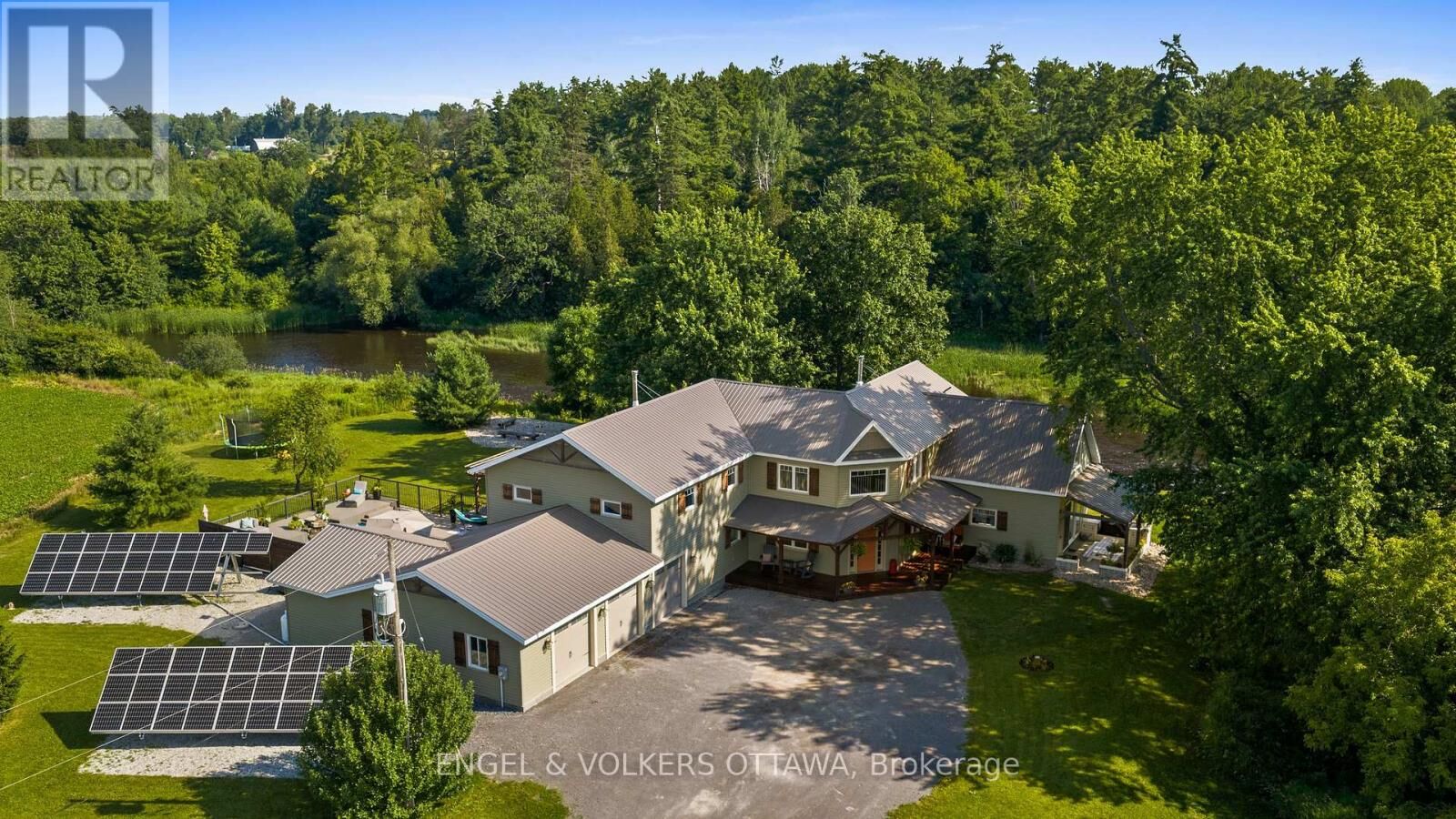 Property Photo:  6548 Carp Road  ON K0A 2H0 