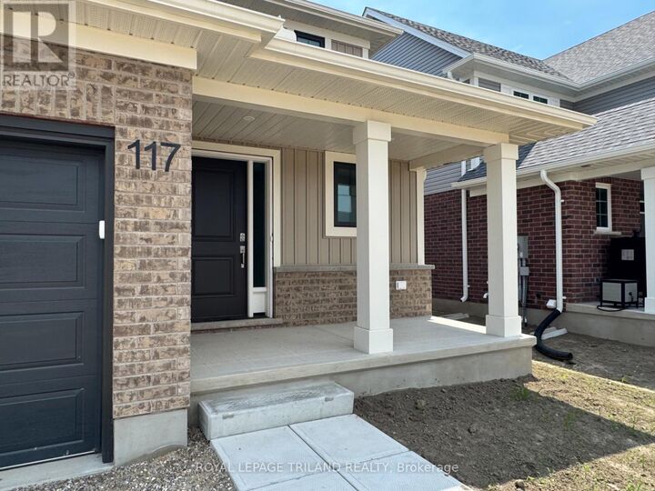 Property Photo: 117 Styles Drive ON N5R 0N8