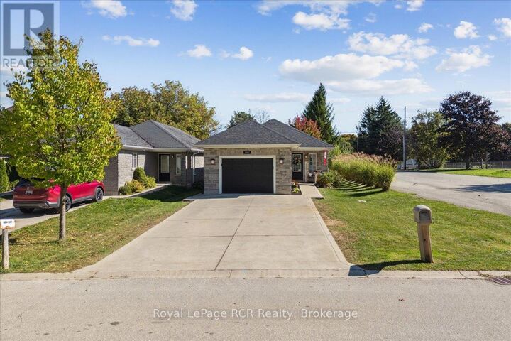 Property Photo: 1807 8th Avenue West ON N4K 0A7
