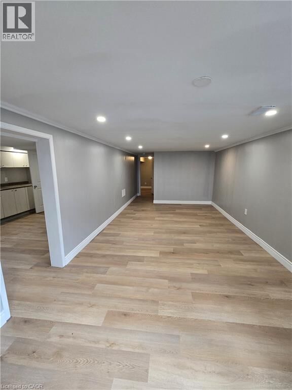 Property Photo:  144 King George Road Lower  ON N3R 5K9 