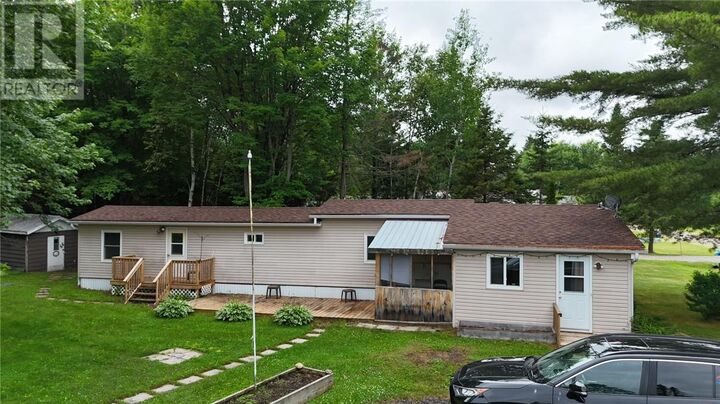 Property Photo:  15 Pinewood  ON P0P 1P0 