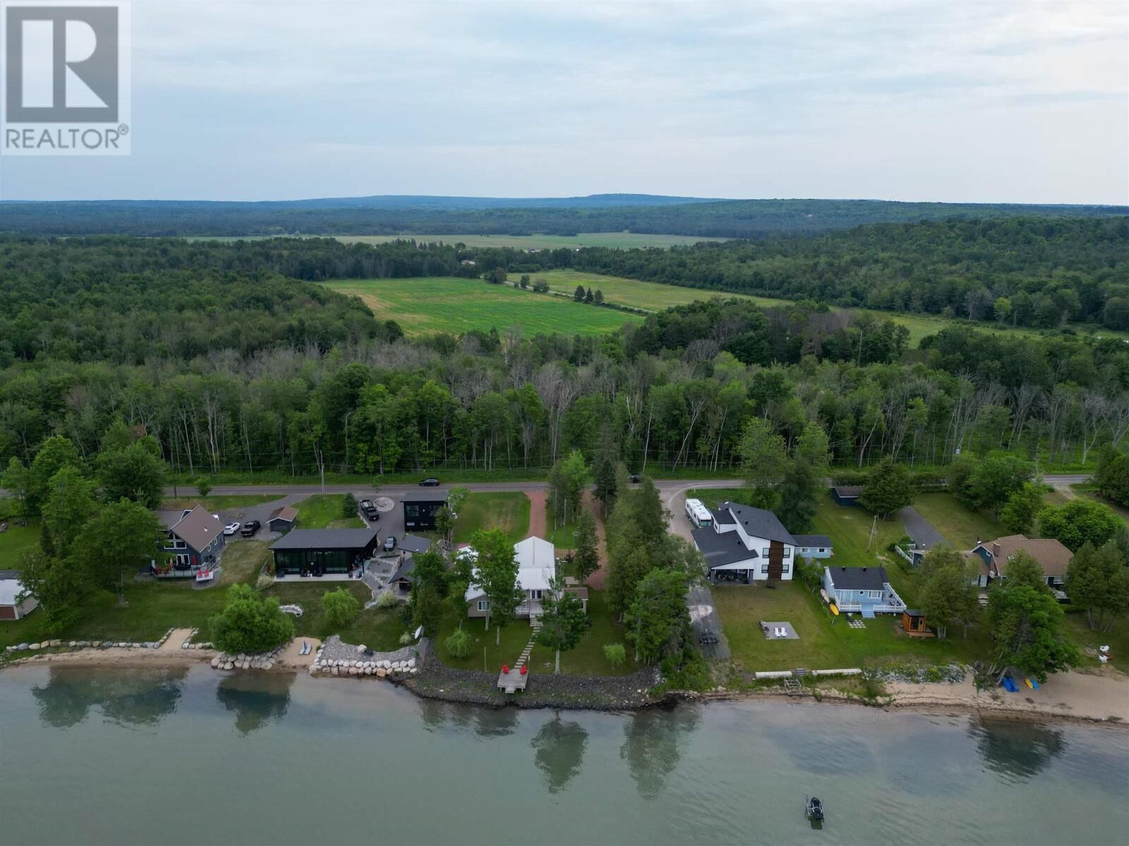 Property Photo: 2761 Hawdon Dr ON P0R 1J0
