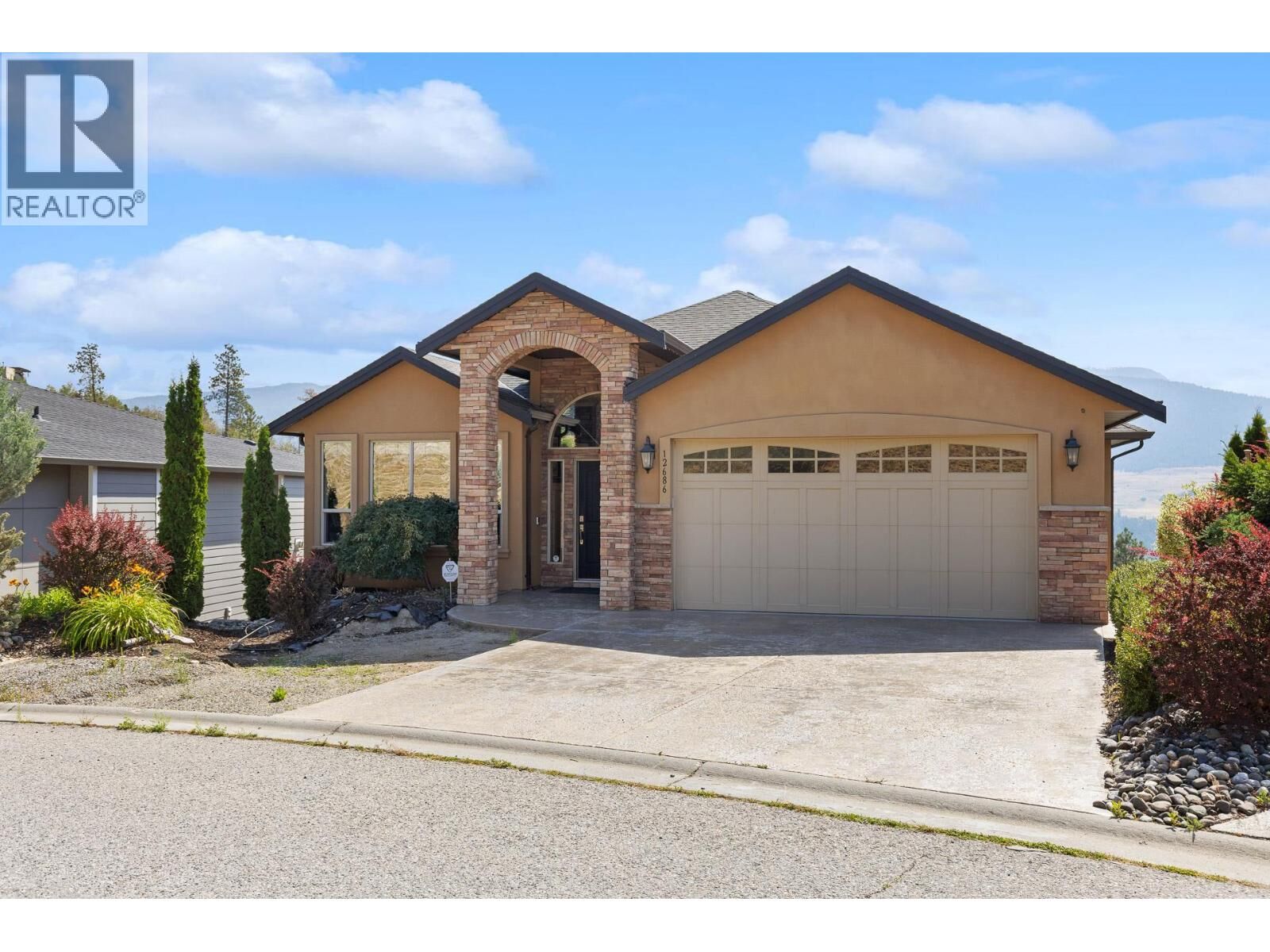 Property Photo:  12686 Cliffshore Drive  BC V4V 2P6 