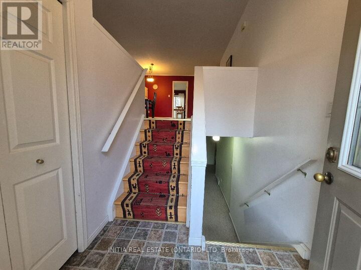 Property Photo: 7-145 North Centre Road ON N5X 4C7