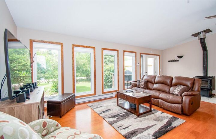 Property Photo:  28 Ballyshannon Road  MB R0E 0E0 