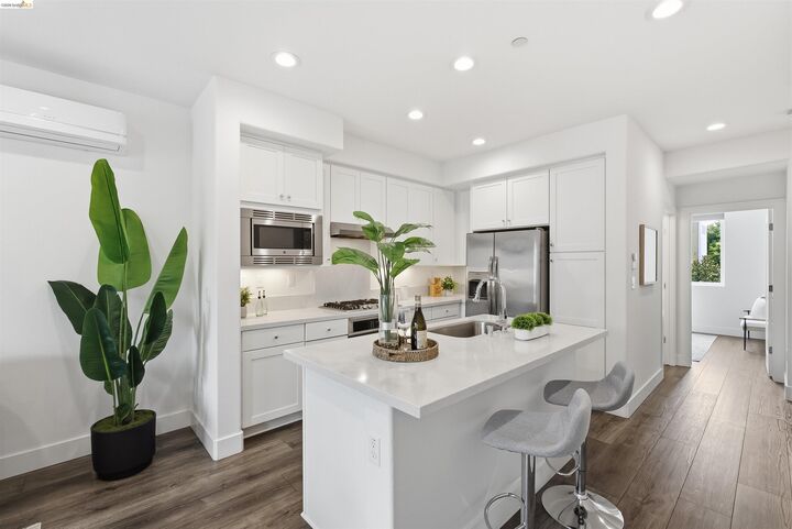 Property Photo: 5808 El Dorado St #4, CA 94530