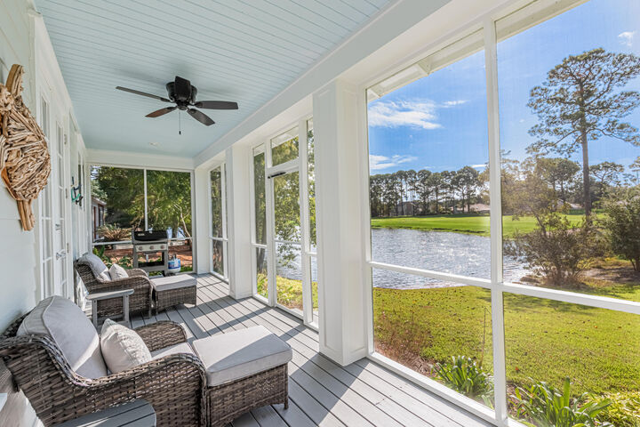 Property Photo:  1283 Laurel Way  FL 32550 
