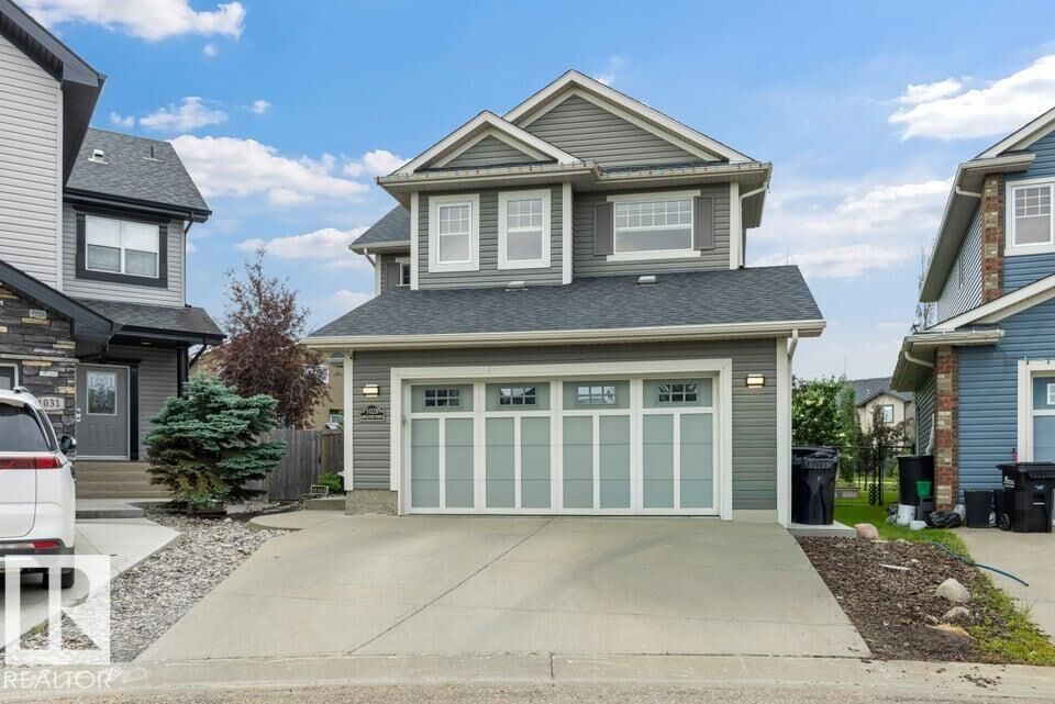 Property Photo: 1028 Appleton Point(E) AB T8H 0G4