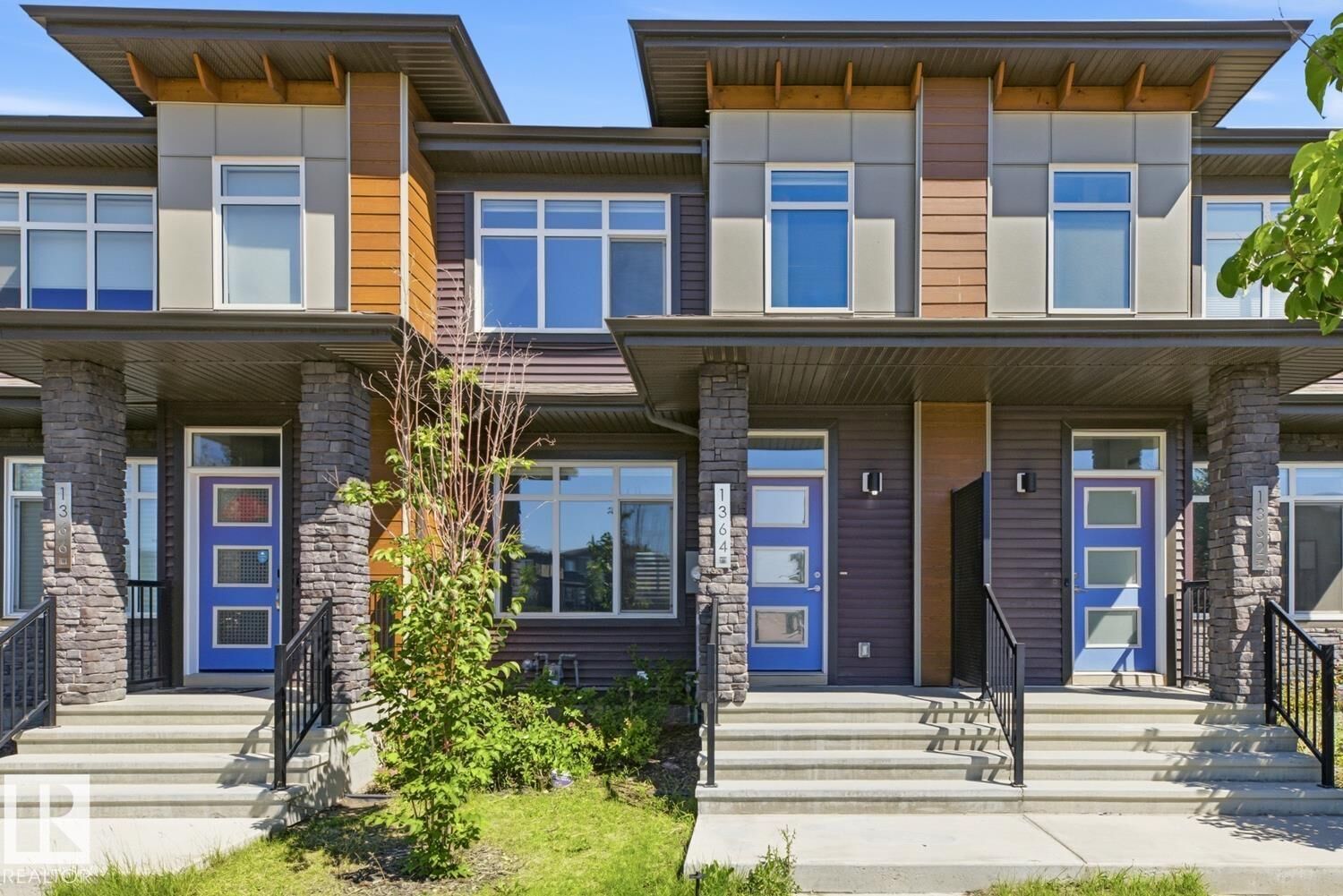 Property Photo:  1364 Keswick Drive SW  AB T6W 4V8 