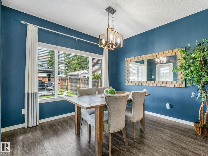 Property Photo: 14 Sumac Lane AB T8H 0Z5